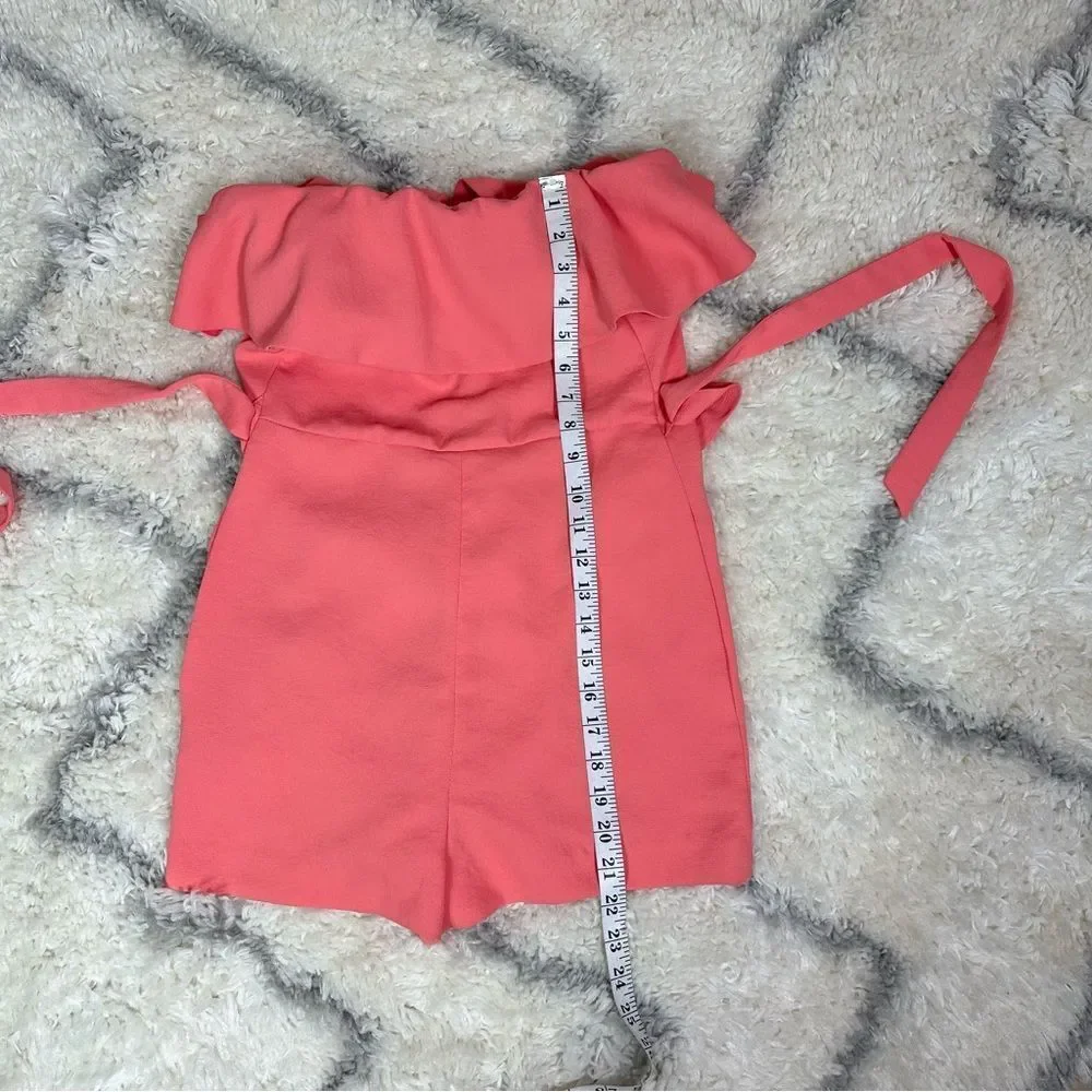 Babaton Coral short jumper